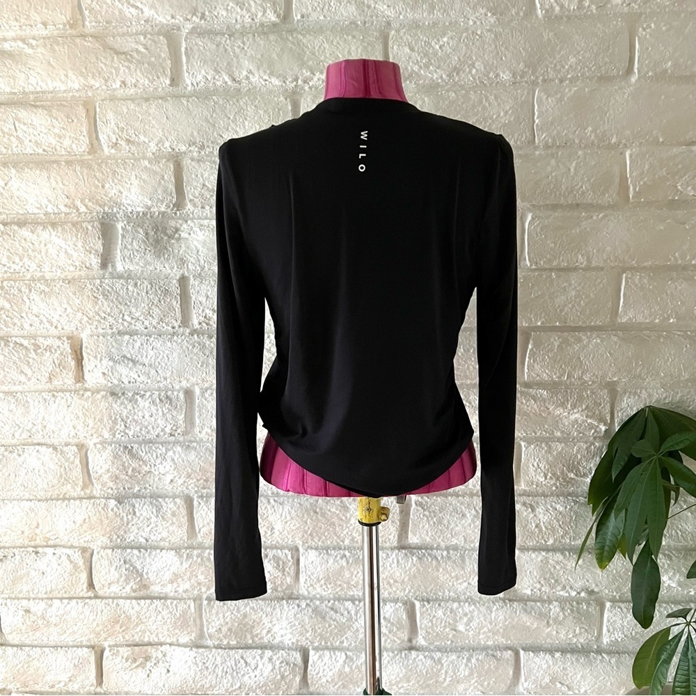 Wilo Black Long Sleeve Top Women's Size Large T-14